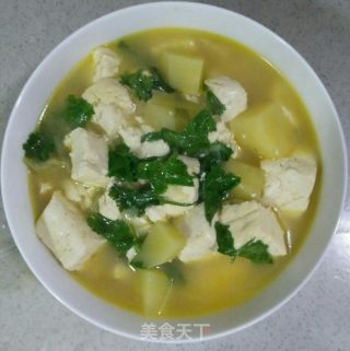 土豆炖豆腐的做法