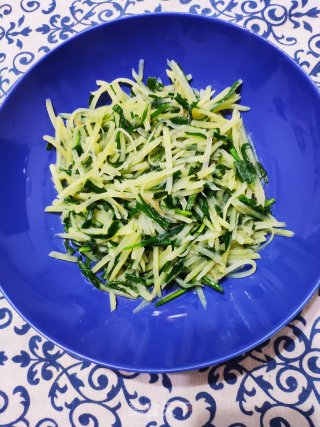 韭菜土豆丝的做法