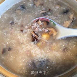 香菇板栗瘦肉粥的做法
