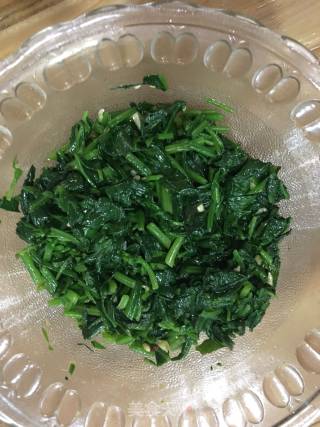 凉拌菠菜的做法