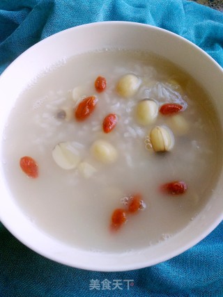 鲜莲米粥的做法