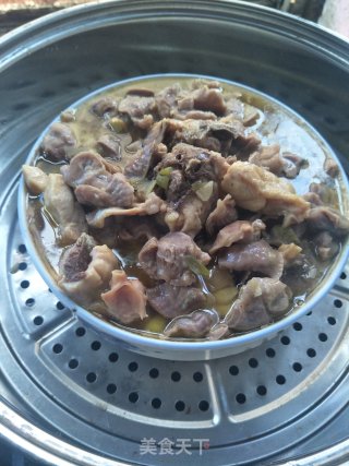 香菇木耳蒸鸡腿的做法