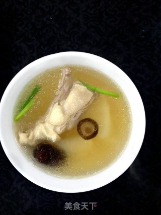 白萝卜红枣老鸭汤的做法