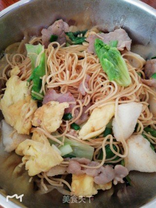 蚝油牛肉蛋炒面的做法