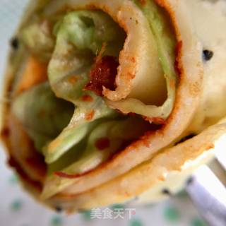 辣酱生菜蛋饼卷的做法