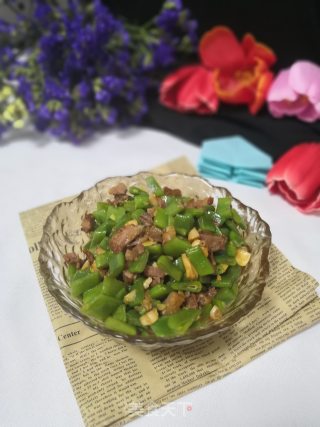五香鸡肉丁炒扁豆的做法