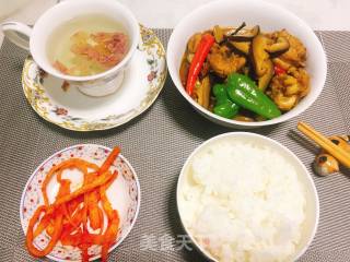 黄焖鸡的做法