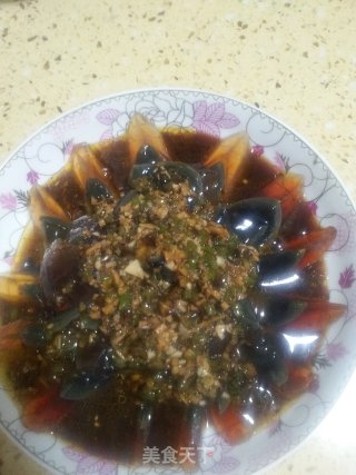 烧椒皮蛋的做法