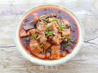 瘦肉豆腐泡烩猪血的做法
