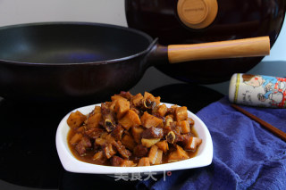 莲藕丁烧肉的做法