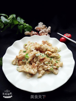 虾皮.大葱炒鸡蛋的做法