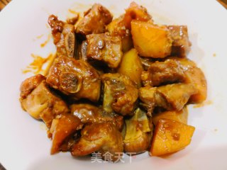 土豆排骨的做法