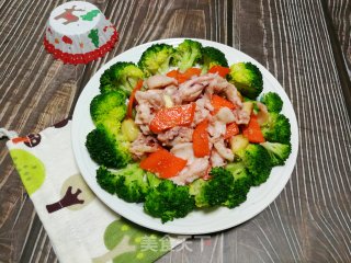 金蒜墨鱼仔的做法