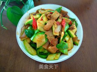 五花肉炒西葫芦的做法