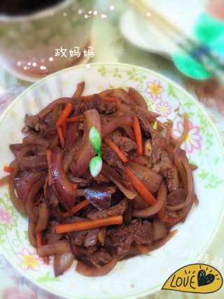 洋葱牛肉丝的做法