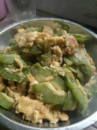 苦瓜炒鸡蛋的做法