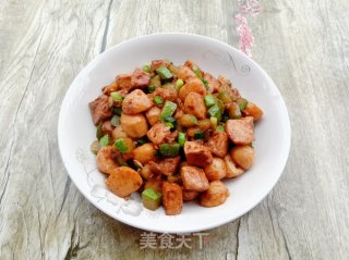 笋瓜鱼丸炒豆腐的做法