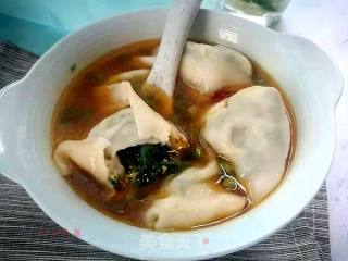 酸辣汤荠菜饺子的做法