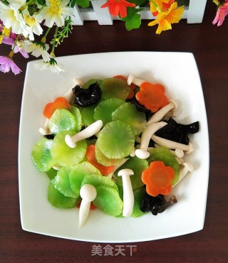 白玉菇炒莴苣的做法
