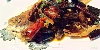 辣子小鲳鱼的做法