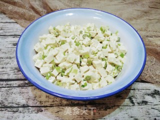 小葱拌豆腐的做法