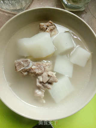 萝卜排骨汤的做法