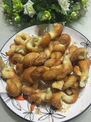 椰蓉手撕麻花的做法
