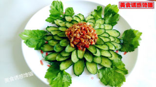好美一朵花---凉拌黄瓜的做法
