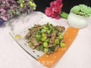 黄瓜炒牛肉片的做法