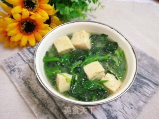 菠菜冻豆腐汤的做法