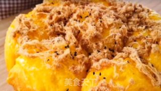 南瓜不仅可以熬粥，这样做南瓜面包，蓬松软香，简单易学，比外面买的好吃还放心！的做法
