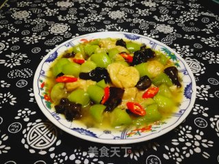 面筋泡炒丝瓜的做法