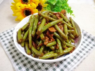 五花肉炖架豆王的做法