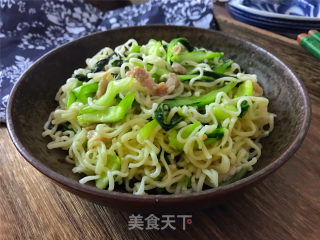 青菜肉丝炒面的做法