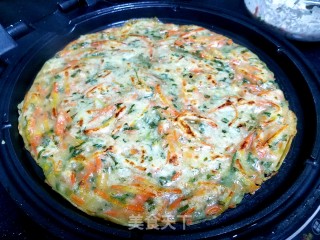 胡萝卜芹菜叶煎饼的做法
