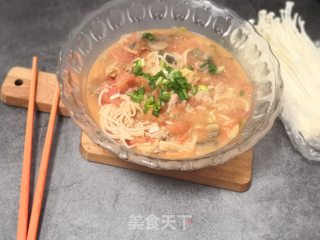 金针菇牛肉油豆腐汤的做法