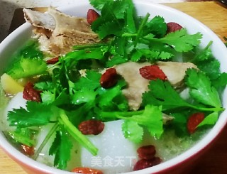 清汤羊蝎子炖萝卜的做法