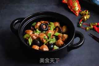 香菇虾米焖鱼丸的做法