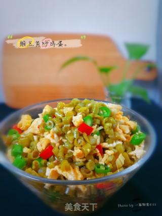 酸豆角炒鸡蛋的做法