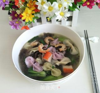 爆锅蝴蝶面的做法