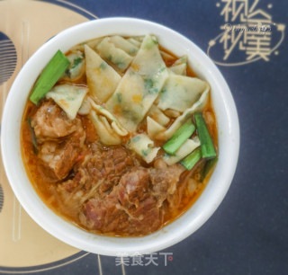 番茄牛肉韭菜面的做法