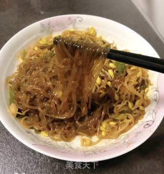 简单版豆芽炒粉条的做法