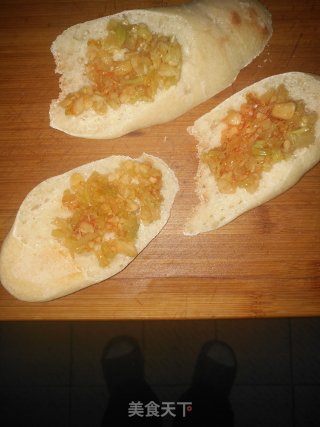 蒜蓉法棍的做法