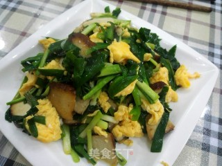 鸡蛋香干炒韭菜的做法