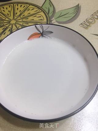 黄豆黑花生豆浆的做法