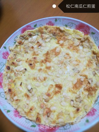 松仁瓜仁煎蛋的做法
