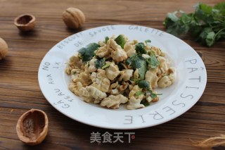 凉拌核桃仁的做法