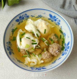 鸡蛋肉丸汤的做法