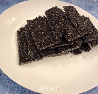 黑芝麻酥糖的做法