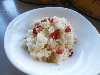 腊肠榨菜末炒饭